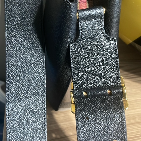 Burberry Bag - Picture 11 of 11